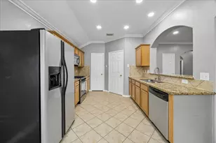 9703 Blanchard Springs Dr, Houston, TX 77095 - Photo 7