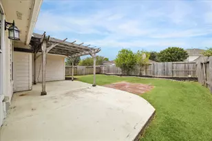 9703 Blanchard Springs Dr, Houston, TX 77095 - Photo 19
