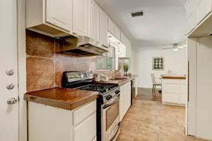 4546 Warm Springs Rd, Houston, TX 77035 - Photo 7