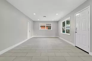 206 Mockingbird Ln, Pasadena, TX 77502 - Photo 9