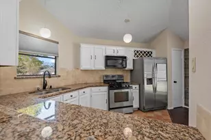 6022 Sean Ct, Humble, TX 77346 - Photo 9