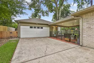 2407 Trail River Dr, Houston, TX 77345 - Photo 5