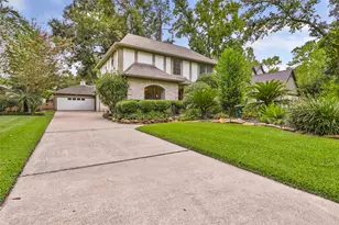 2407 Trail River Dr, Houston, TX 77345 - Photo 3