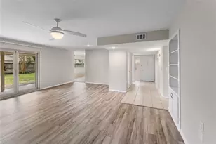 1502 Redway Ln, Houston, TX 77062 - Photo 3