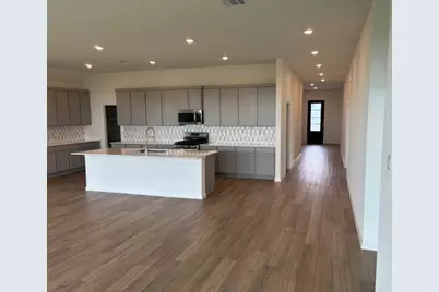 707 Blue Stone Drive, Beasley, TX 77417 - Photo 5