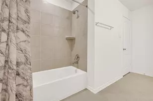5510 Blackbird Ln Ln, Hitchcock, TX 77563 - Photo 13