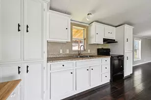 30318 Binford Pl, Waller, TX 77484 - Photo 13