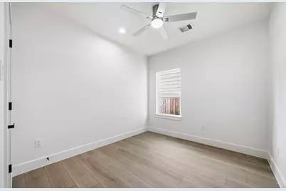 5313 Bacher, Houston, TX 77028 - Photo 9