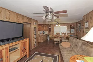 347 E Highland Dr, Livingston, TX 77351 - Photo 25