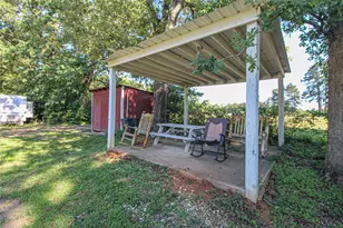 347 E Highland Dr, Livingston, TX 77351 - Photo 9