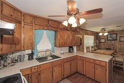 347 E Highland Drive, Livingston, TX 77351 - Photo 19
