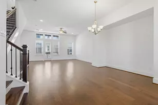 821 Algona Ave, Houston, TX 77008 - Photo 9