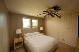 105 E Washington Ave, Electra, TX 76360 - Photo 5