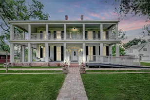 902 Richmond Pkwy, Richmond, TX 77469 - Photo 3