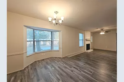 80 Fallenstone Drive, The Woodlands, TX 77381 - Photo 9