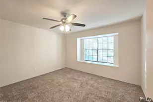 80 Fallenstone Dr, The Woodlands, TX 77381 - Photo 11
