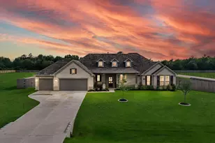 9602 Sweet Tea Ln, Needville, TX 77461 - Photo 1