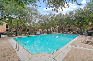 2255 Braeswood Park Dr, Houston, TX 77030 - Photo 5