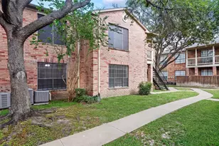 2255 Braeswood Park Dr, Houston, TX 77030 - Photo 7
