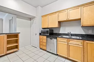 2255 Braeswood Park Dr, Houston, TX 77030 - Photo 21