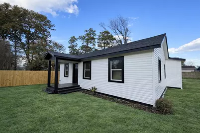 9306 Grady Street, Houston, TX 77016 - Photo 3