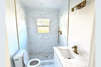 9306 Grady Street, Houston, TX 77016 - Photo 7