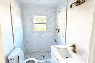 9306 Grady St, Houston, TX 77016 - Photo 7
