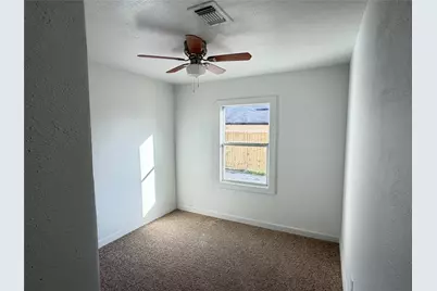 9306 Grady Street, Houston, TX 77016 - Photo 11