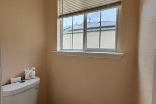 8207 Misty Ridge Ln, Houston, TX 77071 - Photo 15