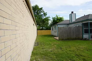 8207 Misty Ridge Ln, Houston, TX 77071 - Photo 27