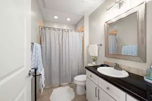 1900 Genesee St, Houston, TX 77006 - Photo 9