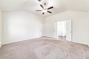 4627 Sequoia Echo Dr, Spring, TX 77386 - Photo 9