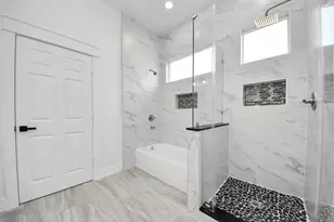 406 S Iowa St, La Porte, TX 77571 - Photo 25