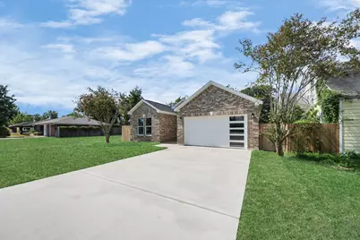 406 S Iowa Street, La Porte, TX 77571 - Photo 41