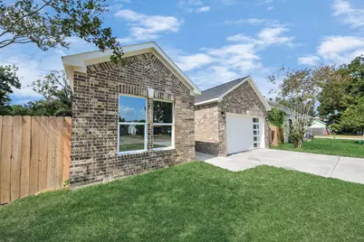 406 S Iowa Street, La Porte, TX 77571 - Photo 3