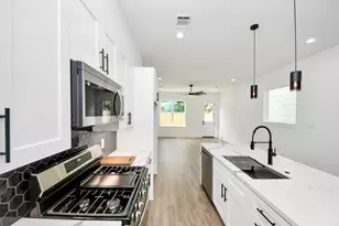 5029 Broom St, Houston, TX 77091 - Photo 3