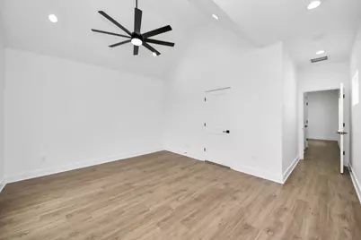 5029 Broom Street #B, Houston, TX 77091 - Photo 7