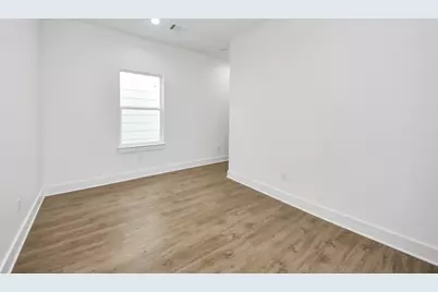 5029 Broom Street #B, Houston, TX 77091 - Photo 17