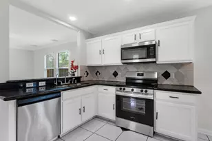 15118 Gaines Meadow Ct, Houston, TX 77083 - Photo 3
