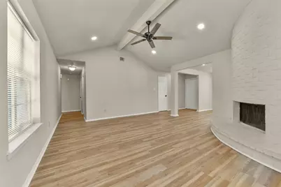 14854 Shottery Drive, Houston, TX 77015 - Photo 7
