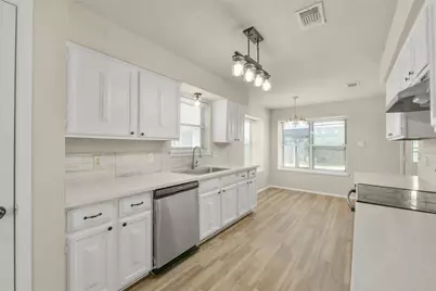 14854 Shottery Drive, Houston, TX 77015 - Photo 15