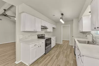 14854 Shottery Drive, Houston, TX 77015 - Photo 13