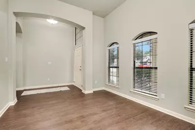 951 Oak Terrace Drive, Conroe, TX 77378 - Photo 3