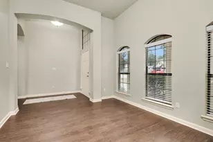 951 Oak Terrace Dr, Conroe, TX 77378 - Photo 3