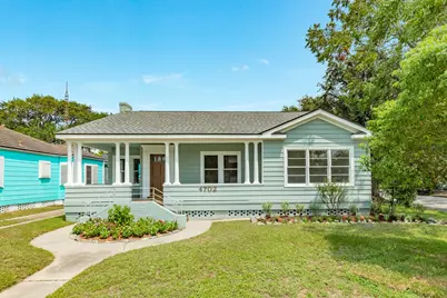 4702 Avenue Bernardo De Galvez, Galveston, TX 77551 - Photo 1