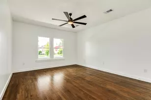 4702 Ave Bernardo De Galvez, Galveston, TX 77551 - Photo 29