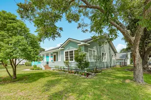 4702 Ave Bernardo De Galvez, Galveston, TX 77551 - Photo 3