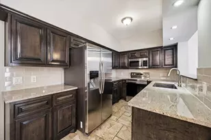 7483 Brompton St, Houston, TX 77025 - Photo 5