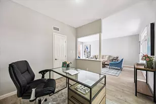 7483 Brompton St, Houston, TX 77025 - Photo 15