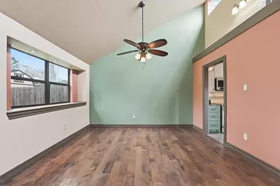 7307 Ironwood Lane, Baytown, TX 77521 - Photo 11